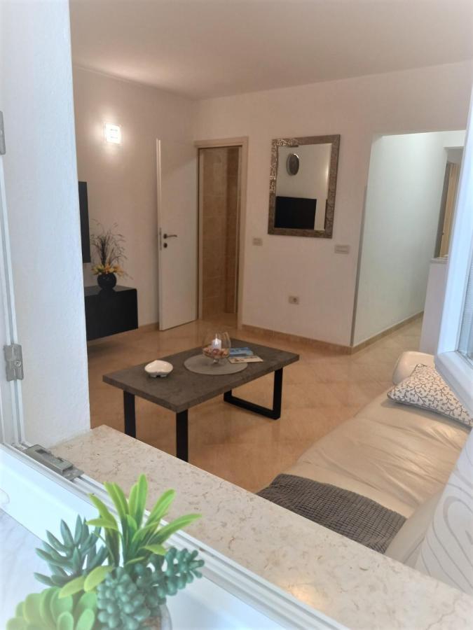 Melody Apartment ポレッチ エクステリア 写真