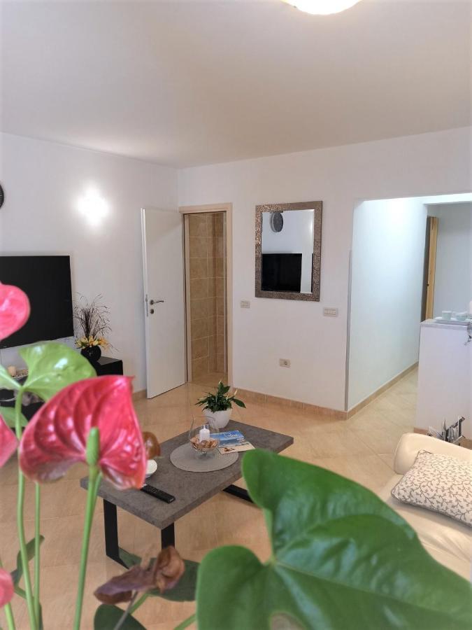 Melody Apartment ポレッチ エクステリア 写真